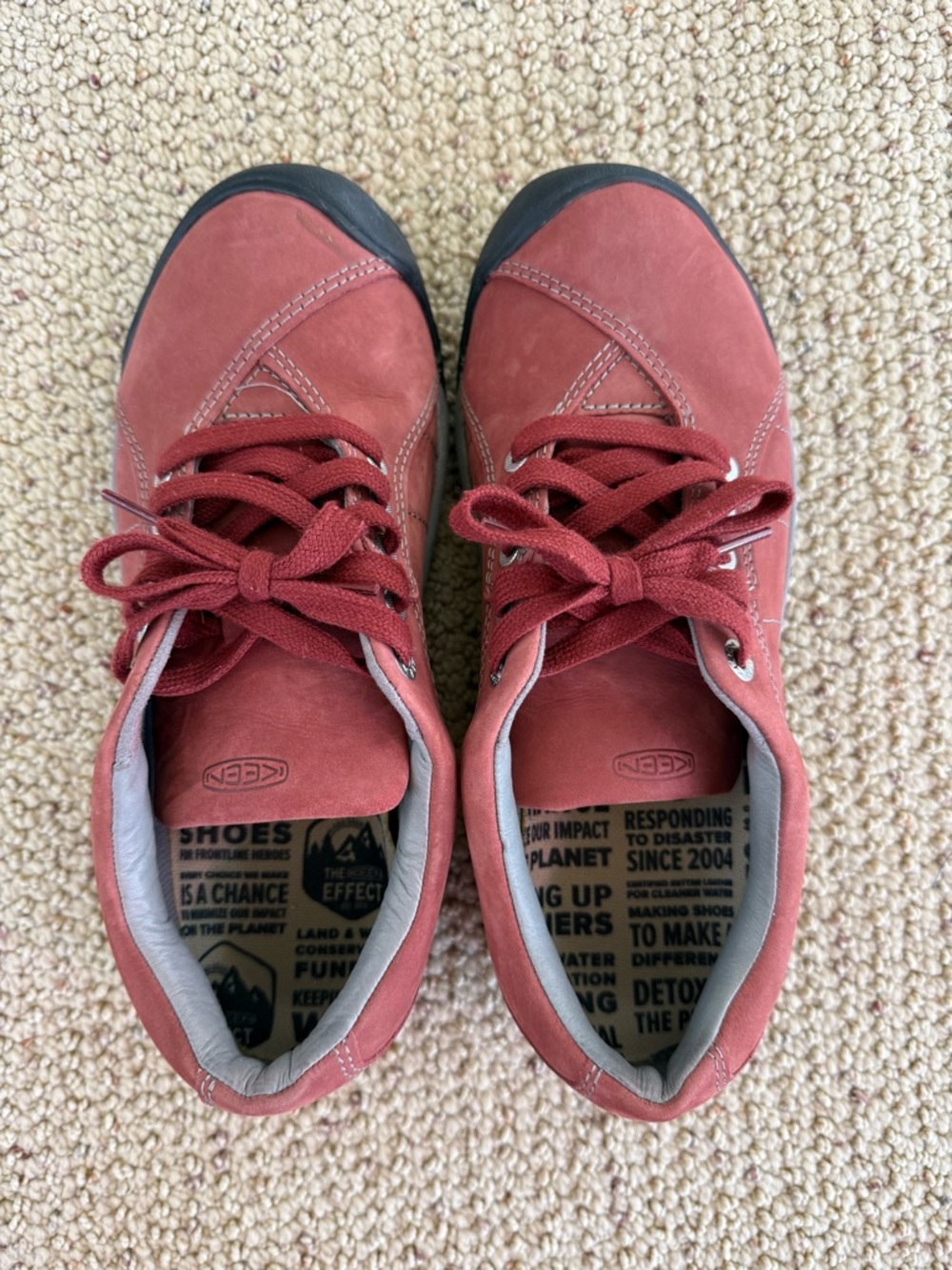 Keen Dusty Red Lace-Up Sneakers with Black Toe Caps
